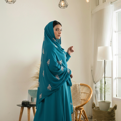 Teal Embroidered Stole with White Floral Motif